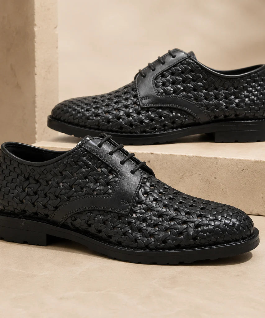 PUNTO: Handwoven Leather Derby Grey Shoes