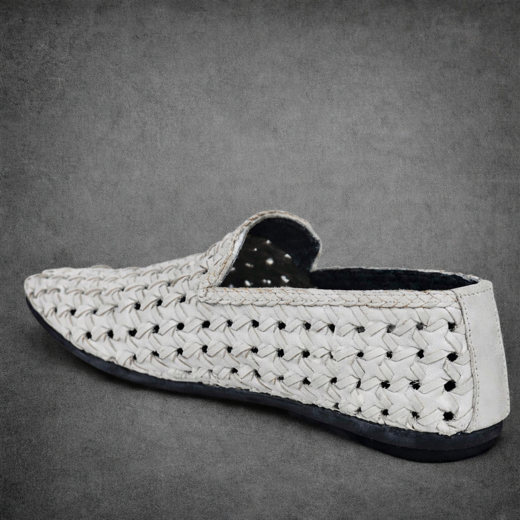 Paul Oliver Men's Bunai Range White