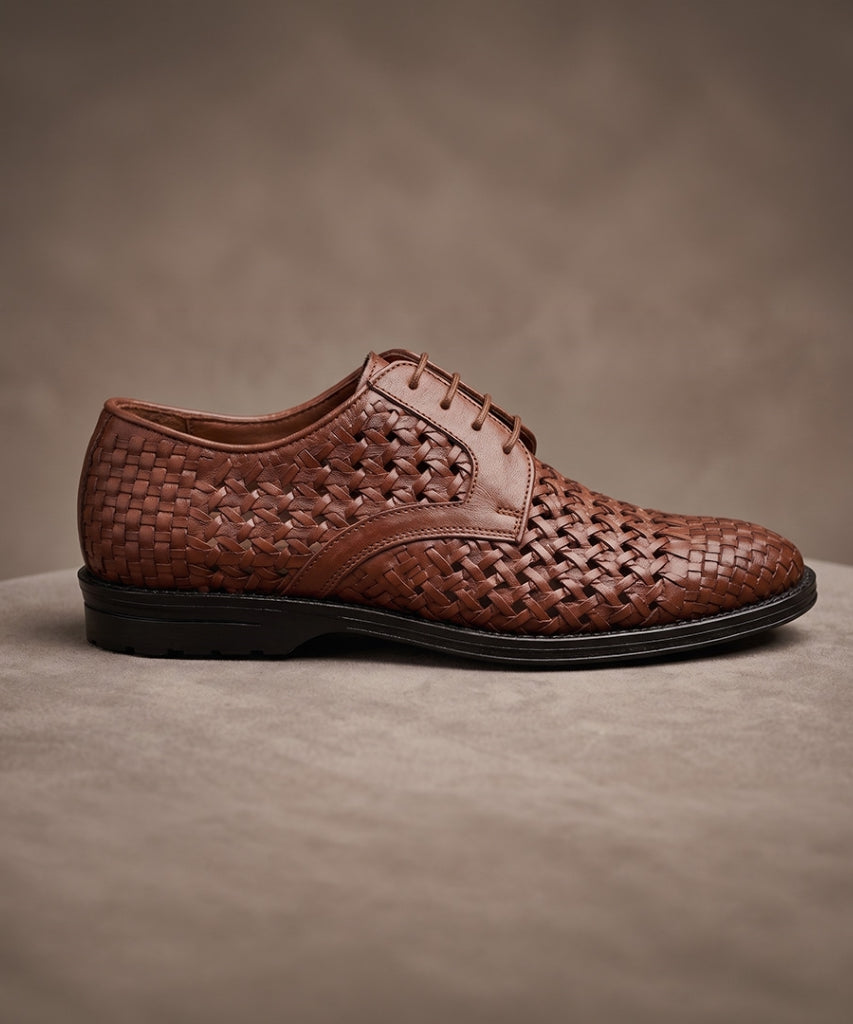 PUNTO: Handwoven Leather Derby Dark Brown Shoes