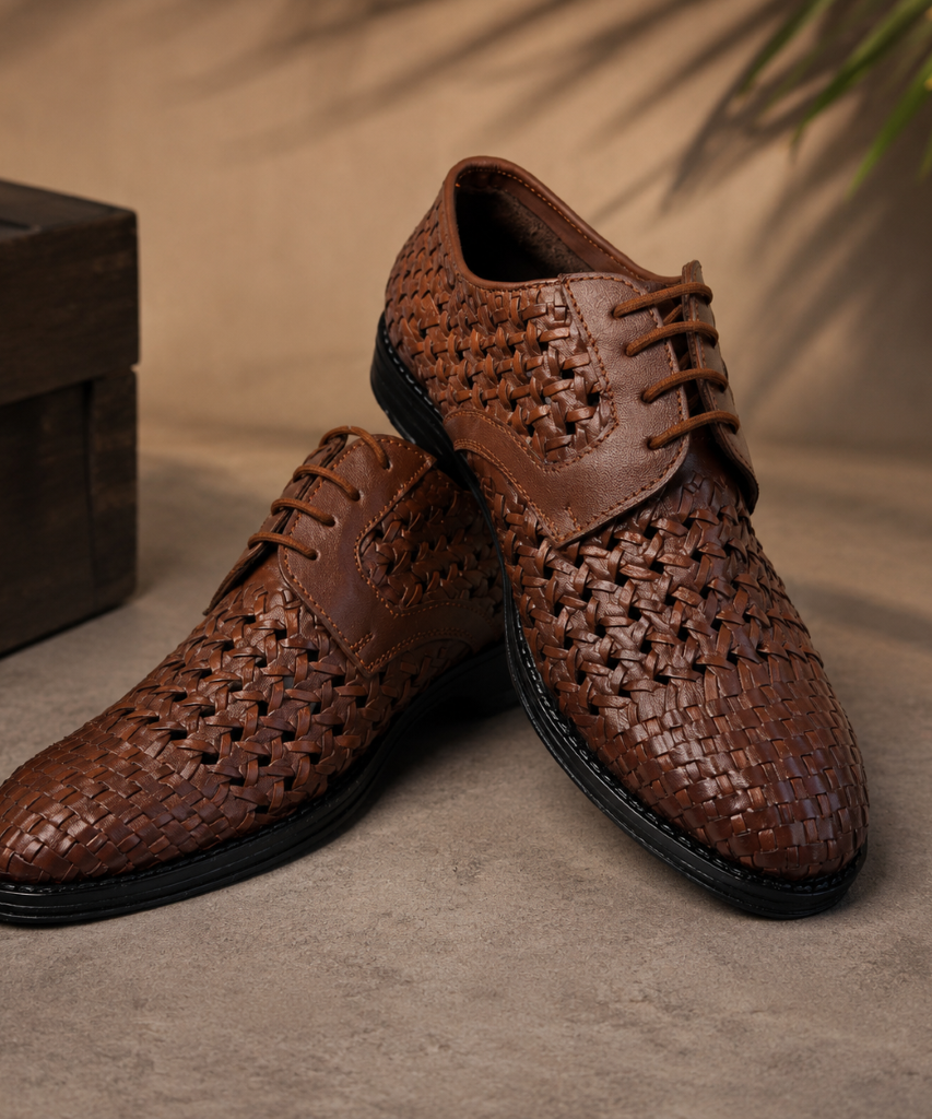 PUNTO: Handwoven Leather Derby Dark Brown Shoes