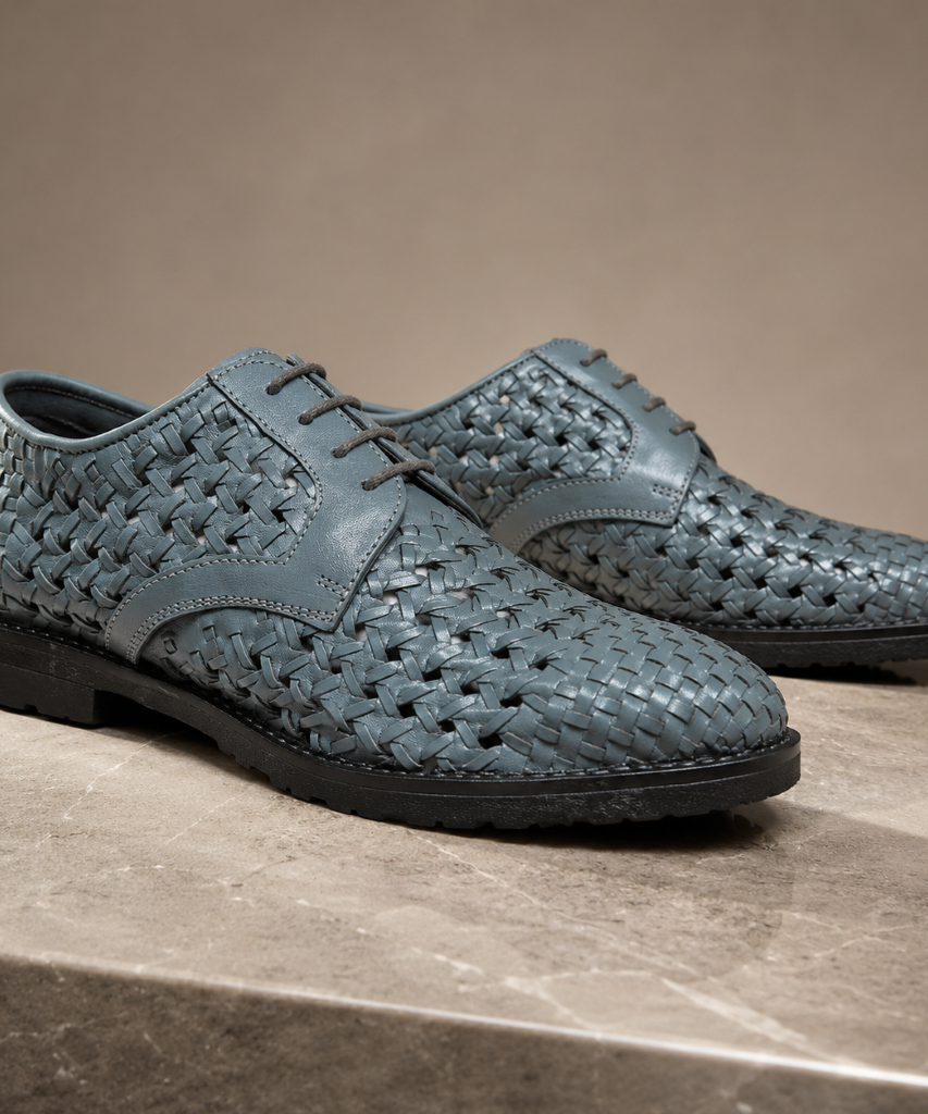PUNTO: Handwoven Leather Derby Grey Shoes