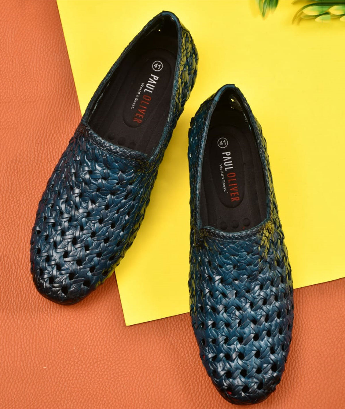 Paul Oliver Men's Bunai Range Blue