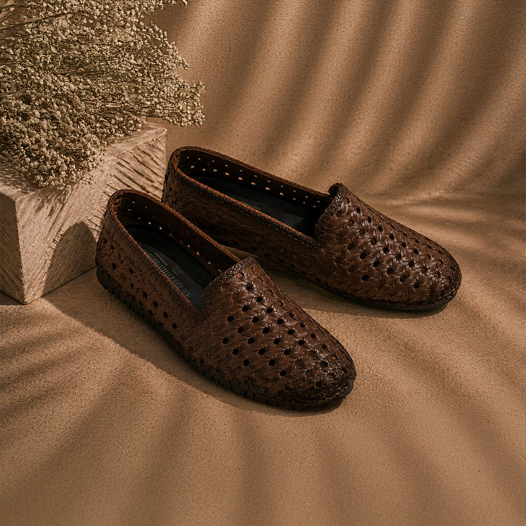 Paul Oliver Men's Bunai Range Dark Tan