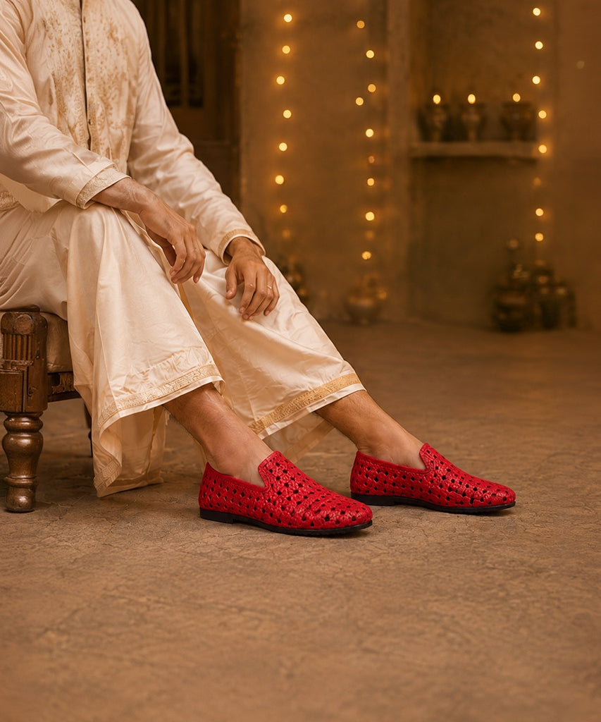 Paul Oliver Men's Bunai Range Moroccan Red