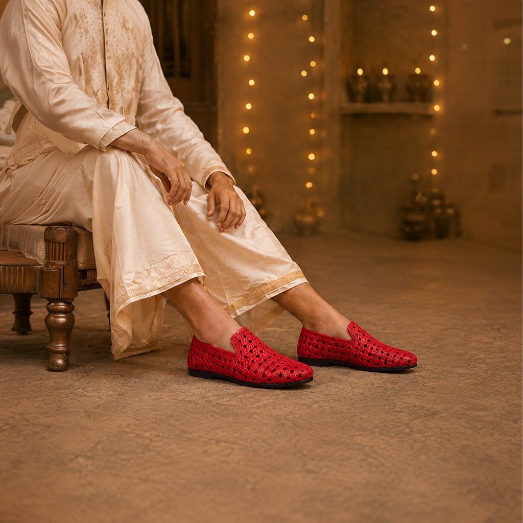 Paul Oliver Men's Bunai Range Moroccan Red