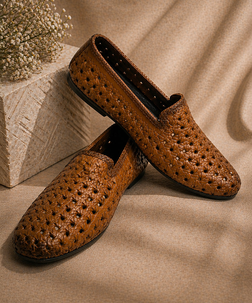 Paul Oliver Men's Bunai Range Tan