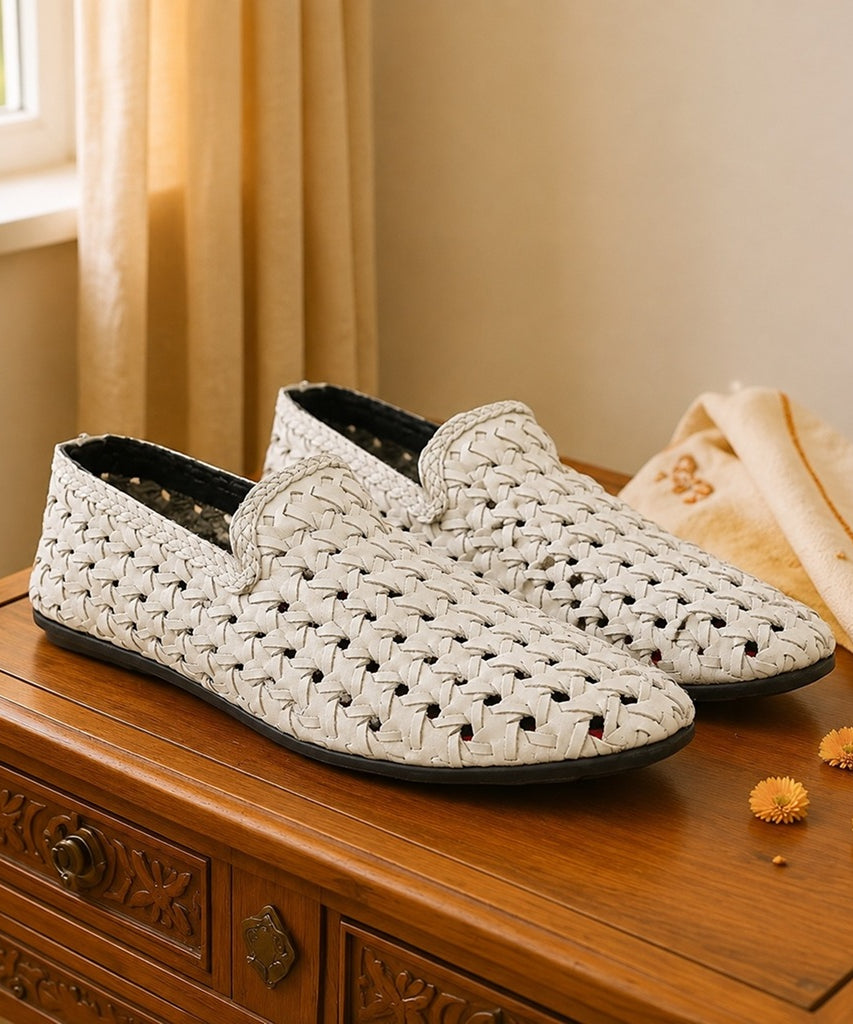 White Paul Oliver Bunai Range for Men